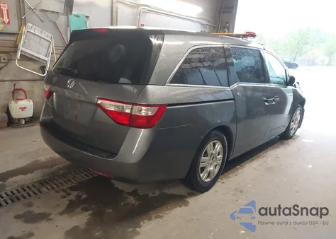 2011 Honda Odyssey Lx из США, поврежденный, VIN 5FNRL5H2XBB075570
